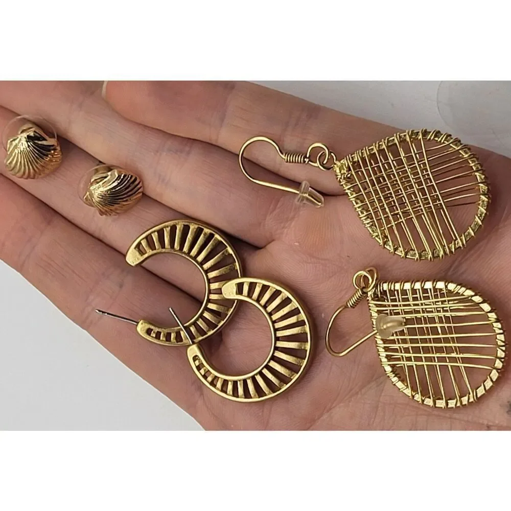 Lot of 3 Vintage Goldtone Earrings Hoop, dangle, Mermaid Shell